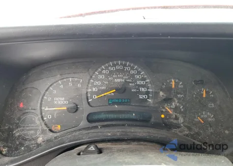 2004 Chevrolet Silverado C1500 z USA, uszkodzony, nr VIN 1GCEC19V04Z298715